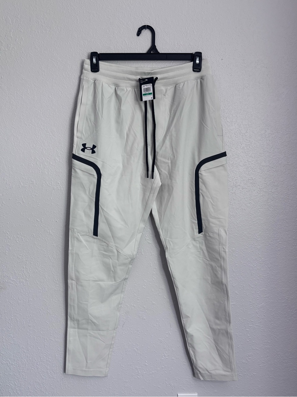 Under Armour White Men’s Tech Jogger Pants with Black Trim